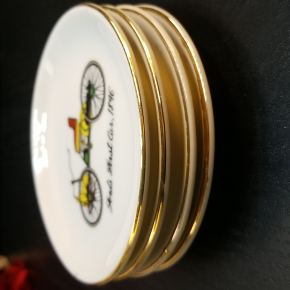 Mid Century Antique Automobile Coaters - Picture 10 of 14